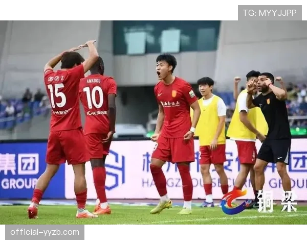 重庆铜梁龙主场对阵深圳新鹏城，升班马冲击六轮不败